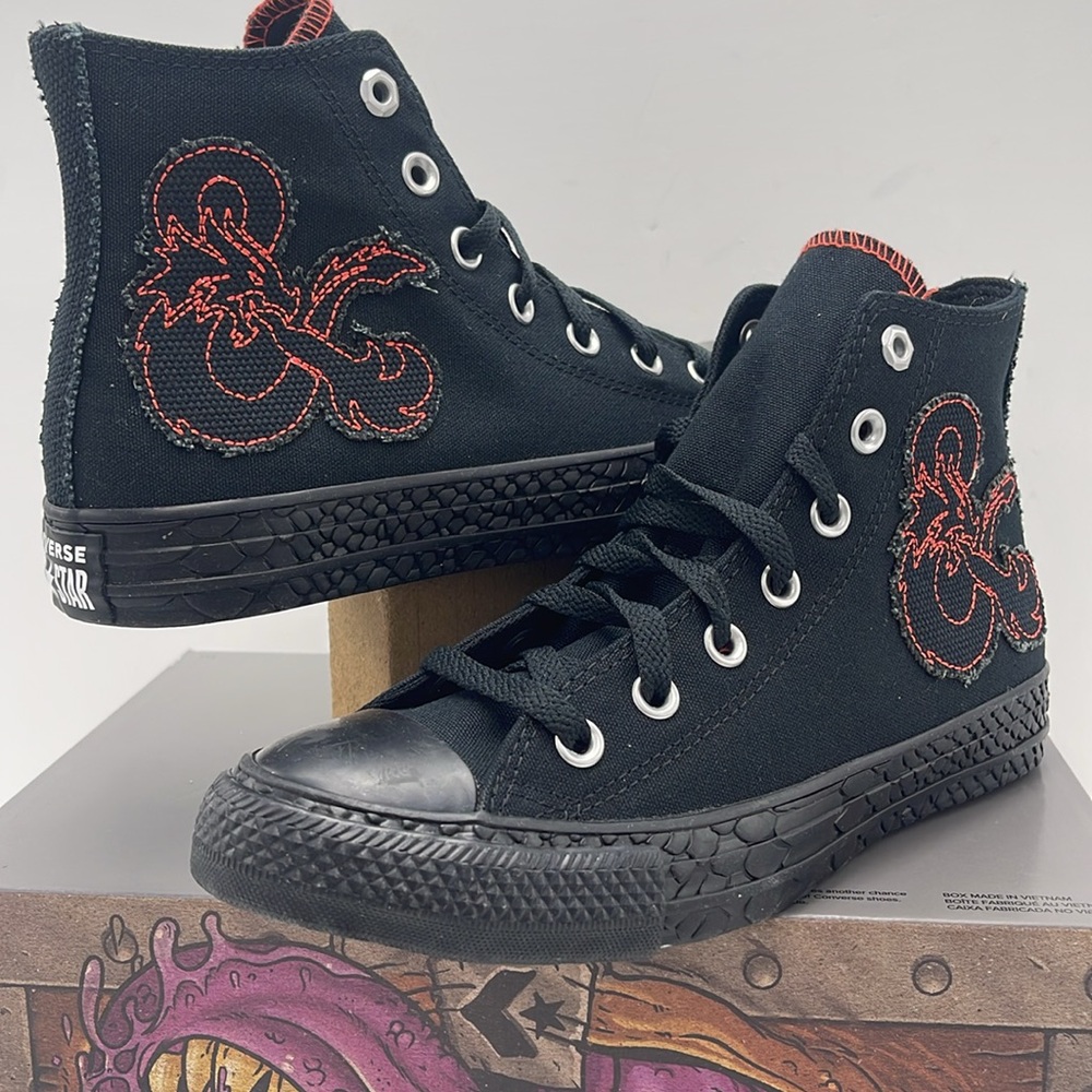 Converse WMNS Black and Red High-Top Sneakers A09886C
CTAS HI
BLACK/RED/WHITE - Picture 9 of 16